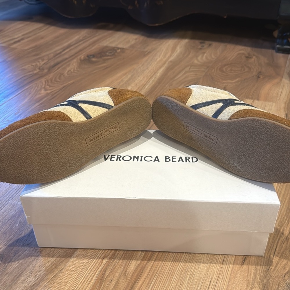 Veronica Beard Riviera Sneaker size 6.5.  EUC.  Worn twice. - Picture 4 of 4